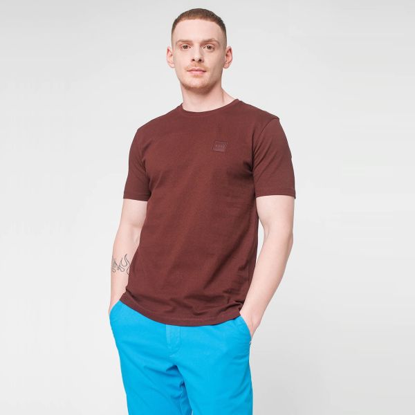 Boss Tales T-shirt Rood