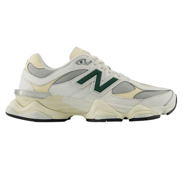 New Balance 9060 Sneaker Off White