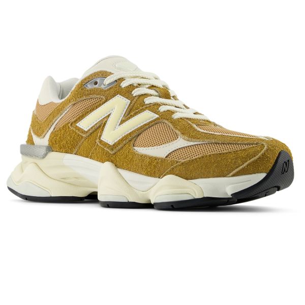 New Balance 9060 Sneaker Bruin