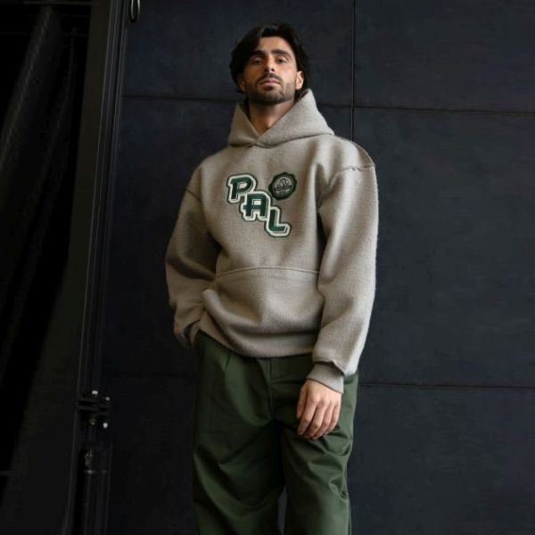 Hole Guard Hoodie Bruin