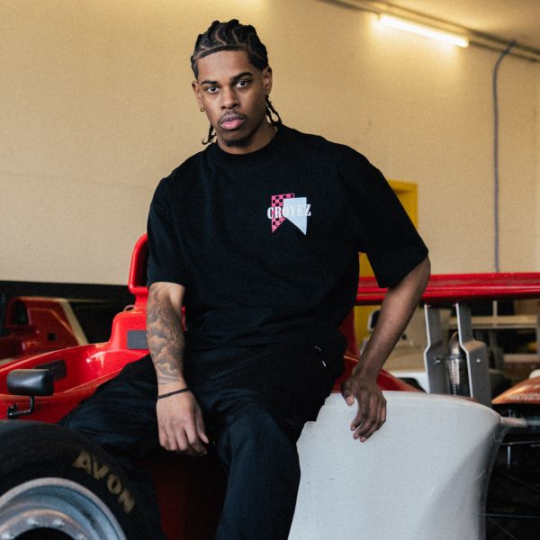 Croyez Fumes Flag T-shirt Zwart