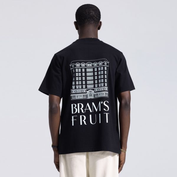 Bram’s Fruit Fruit Hotel T-shirt Zwart