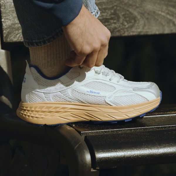 Mercer Amsterdam The Re-Run MAX Grape Sneaker Wit/Oranje/Blauw