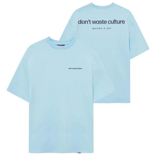 Don't Waste Culture Cleo T-shirt Licht Blauw