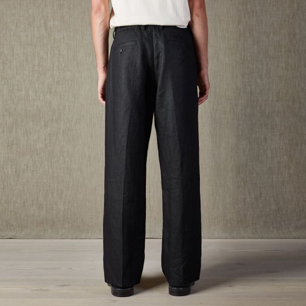 NN.07 Kay Broek Zwart