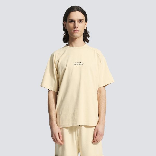 Bram’s Fruit Gardening Raglan T-shirt Beige