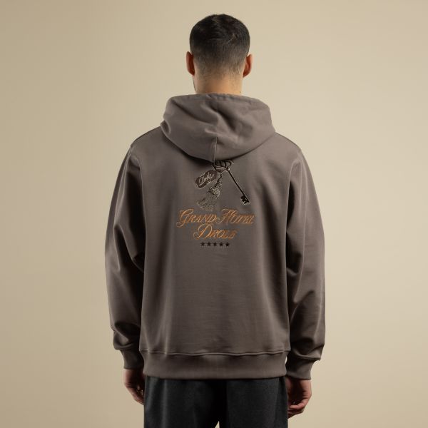 Drôle De Monsieur Grand Hôtel Hoodie Bruin