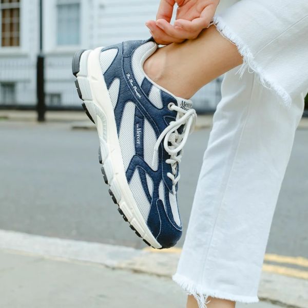 Mercer Amsterdam The Re-Run Pineapple 2.0 Sneaker Blauw