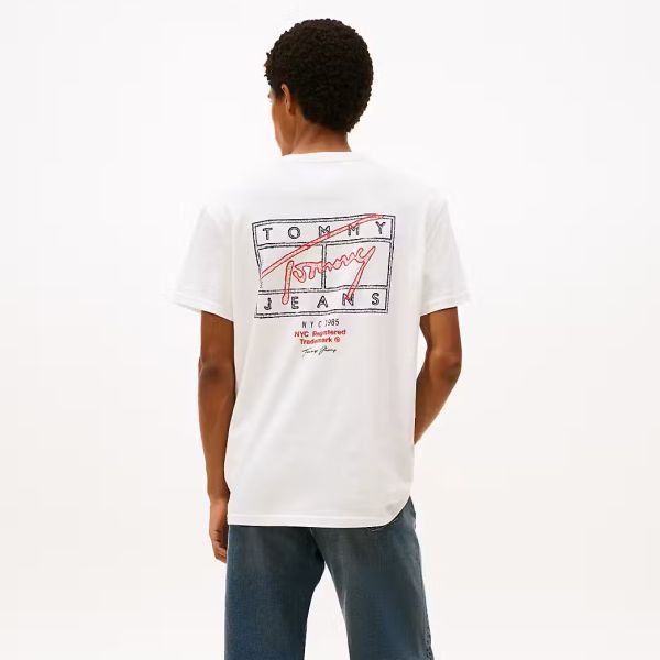 Tommy Jeans Regular Sign Spray T-shirt Off White