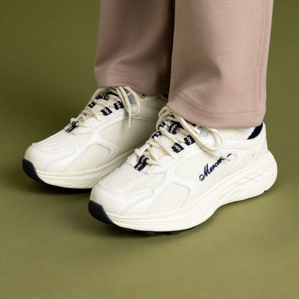 The Mercer Brand The Re-Run MAX Evo Sneaker Off White