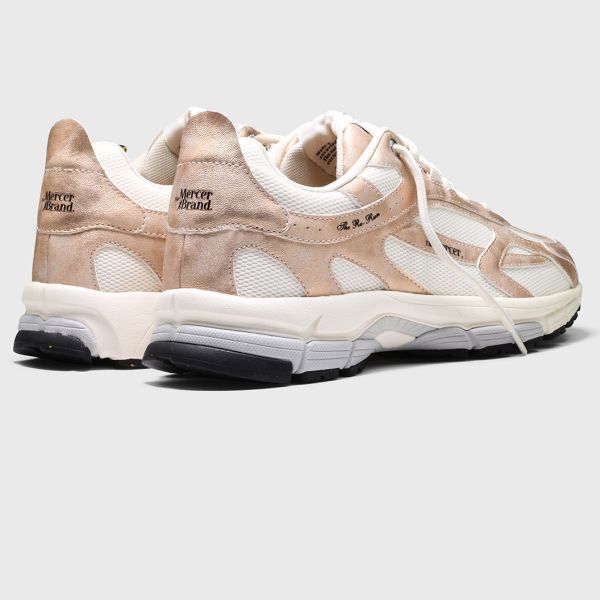 The Mercer Brand The Re-Run Metallic Sneaker Roze