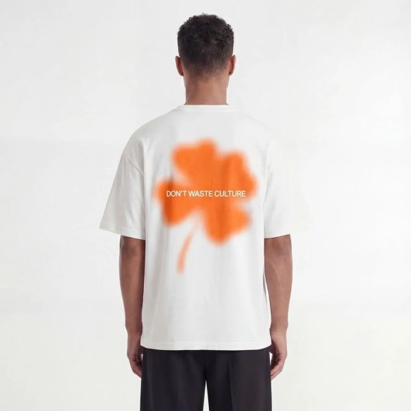 Don’t Waste Culture Kaorisa T-shirt Wit/Oranje
