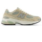 New Balance 2010 Sneaker Beige