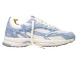 The Mercer Brand The Re-Run Vintage Suede Sneaker Licht Blauw