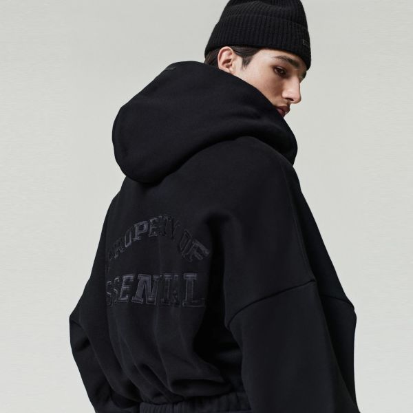 Fear Of God Essentials Property Lounge Half Zip Hoodie Zwart