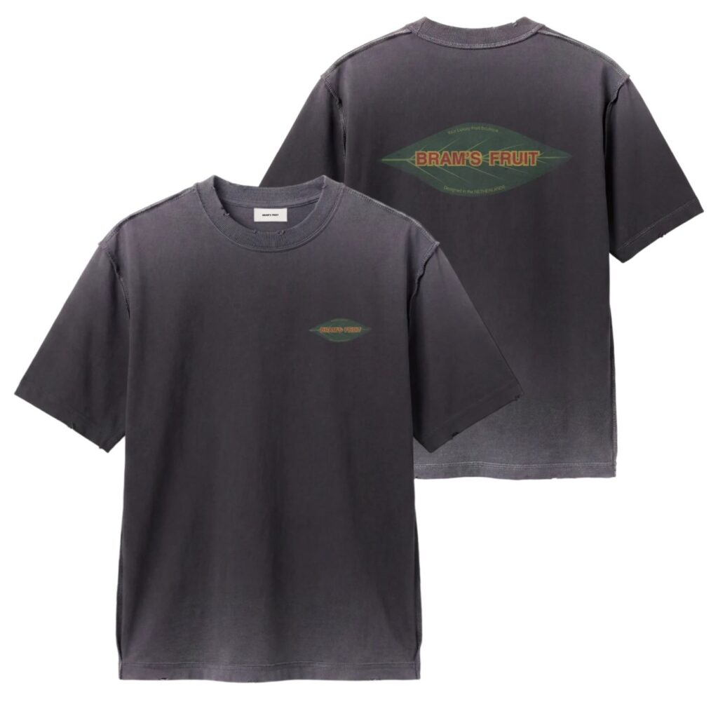 Bram’s Fruit Distressed Leaf T-shirt Zwart