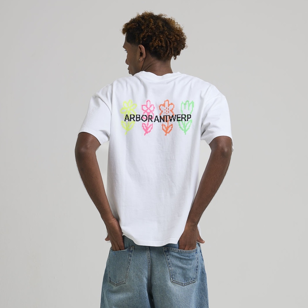 Arbor Antwerp Pixel Flower T-shirt Wit