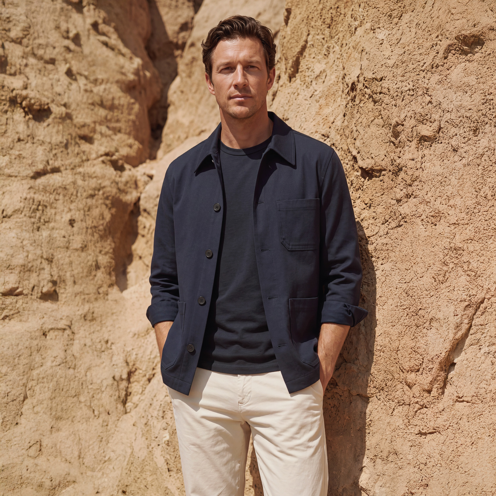 FILIPPA K Stretch Cotton T-shirt Zwart+Taylor Jack Navy+NN.07 Aden Straight Leg Chino Off White